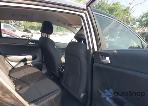 2018 Kia Sportage Lx from USA, damaged, VIN KNDPM3AC7J7417427